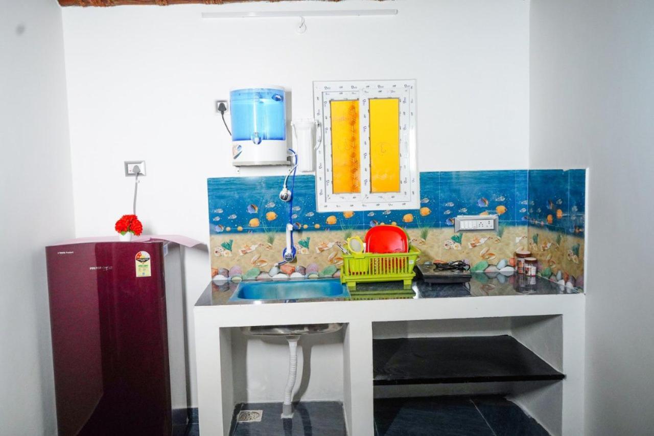 Serenity Bay Home Stay بونديتْشيري المظهر الخارجي الصورة