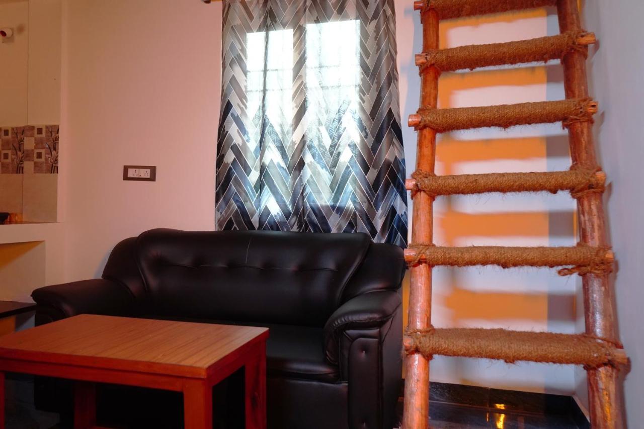 Serenity Bay Home Stay بونديتْشيري المظهر الخارجي الصورة